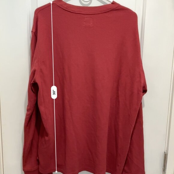 Levi's mens long sleeves t-shirt, New with Tag, red sizeXL - Picture 7 of 8